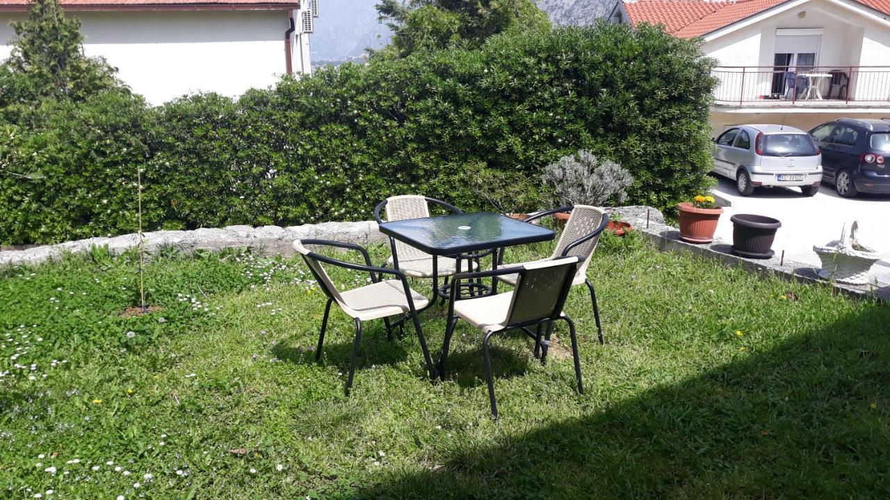 Apartments Gogo Kotor Eksteriør billede