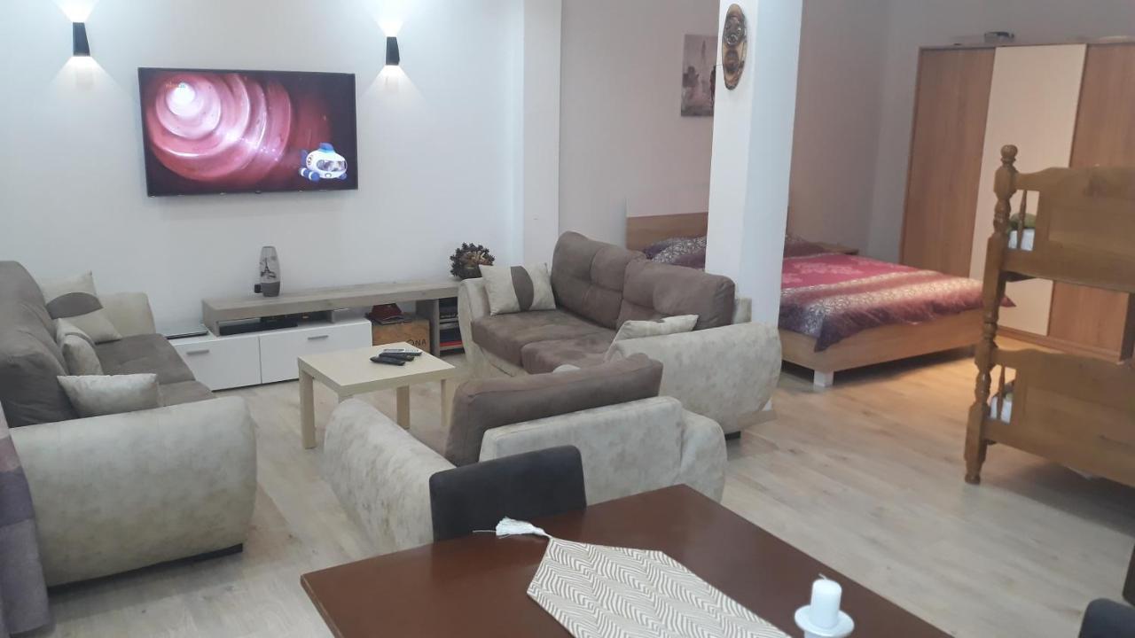 Apartments Gogo Kotor Eksteriør billede