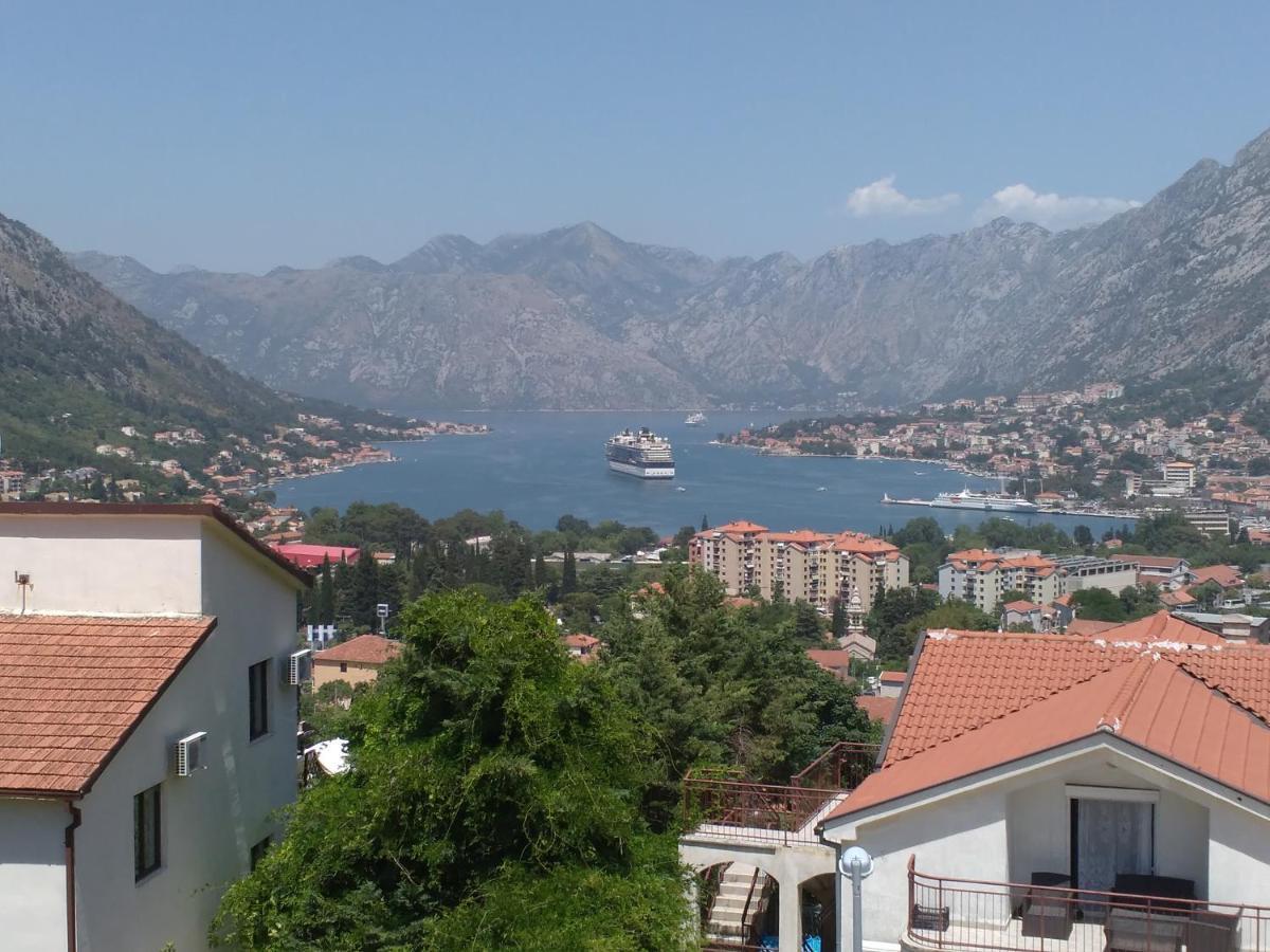 Apartments Gogo Kotor Eksteriør billede